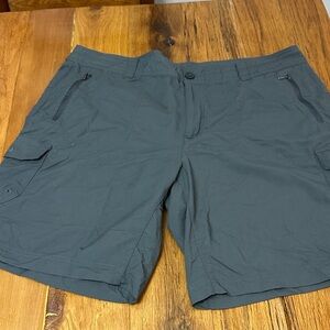 Columbia Women's Dark Gray Quick Dry Shorts